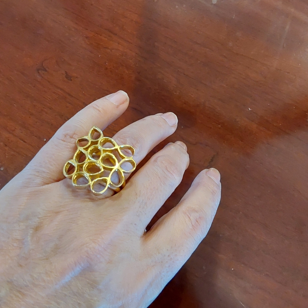 Vintage gold plated ring size 6.5